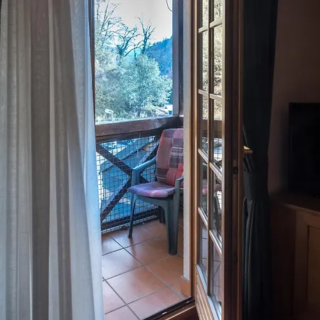 In Restavracija Pod Roglo