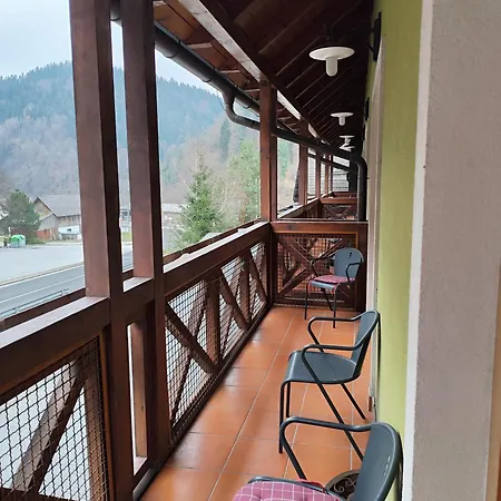 In Restavracija Pod Roglo 3* Zrece